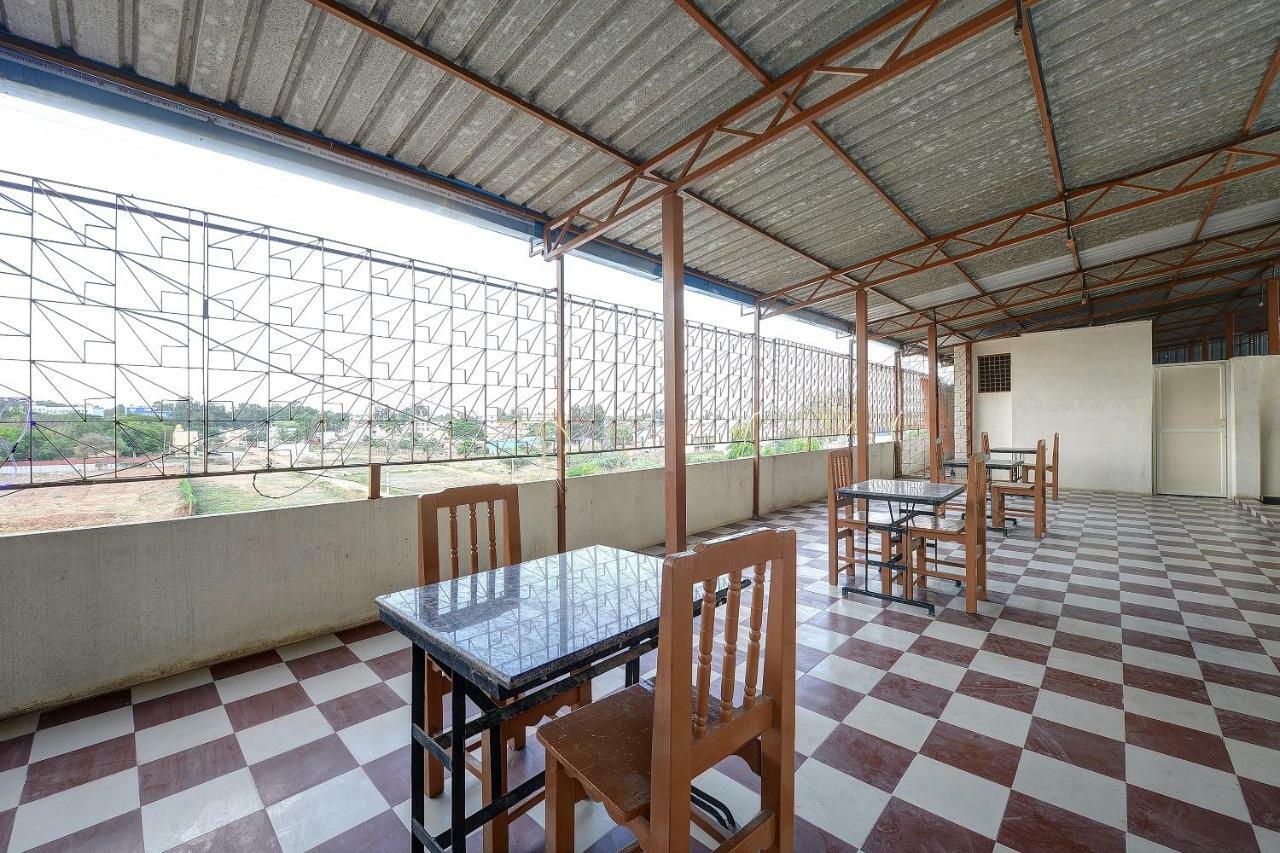 Spot On 37153 Karavali Paradise Hotel Dod Ballāpur Esterno foto