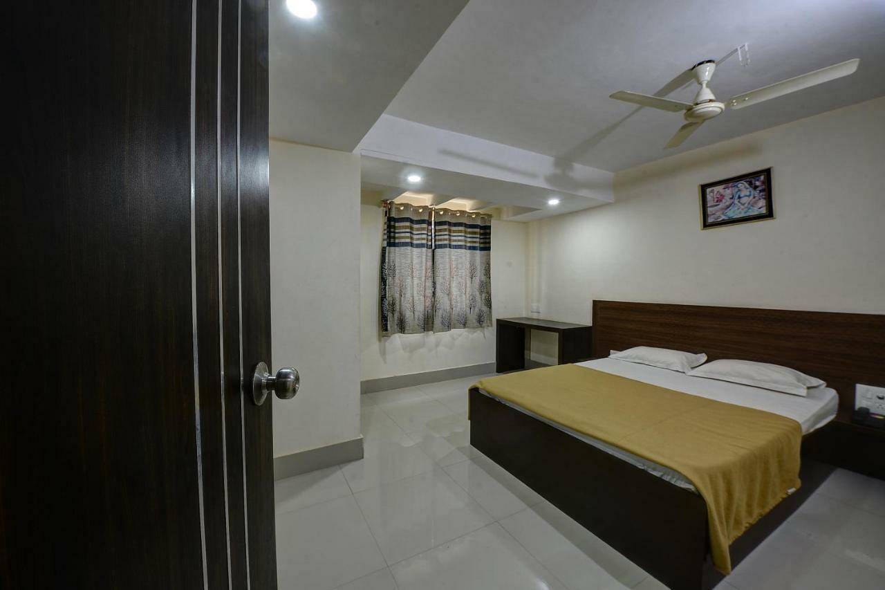 Spot On 37153 Karavali Paradise Hotel Dod Ballāpur Esterno foto
