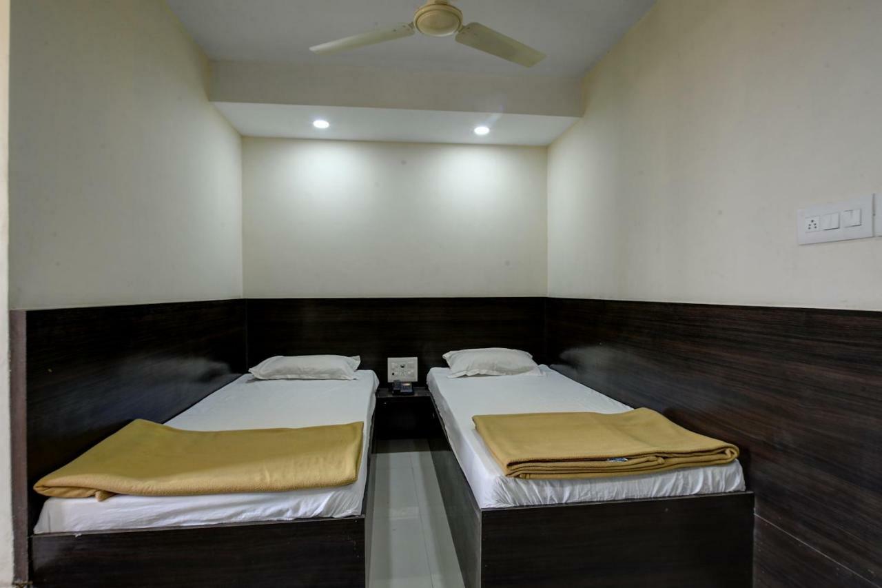 Spot On 37153 Karavali Paradise Hotel Dod Ballāpur Esterno foto